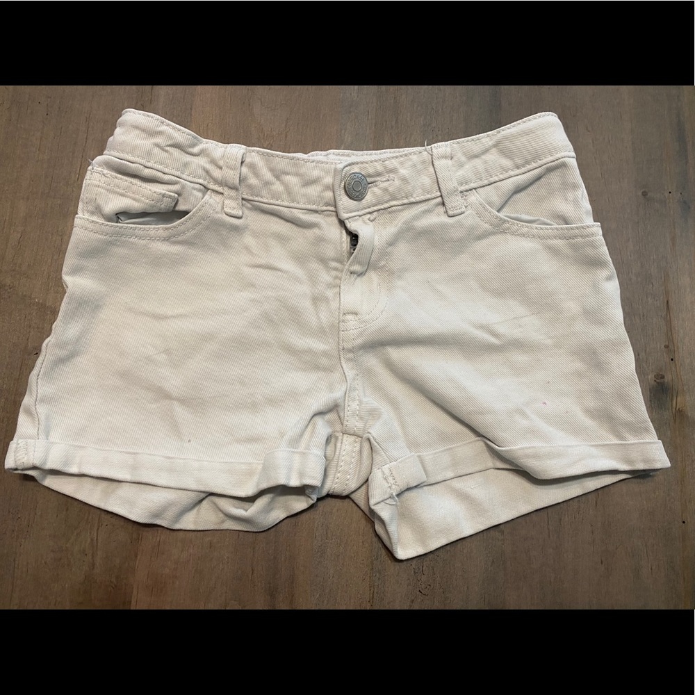high wasted white shorts